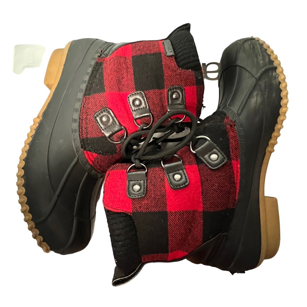 Tommy Hilfiger Buffalo Plaid Duck Rain Water Boots 8 Red Black Holiday Christmas - Picture 3 of 11